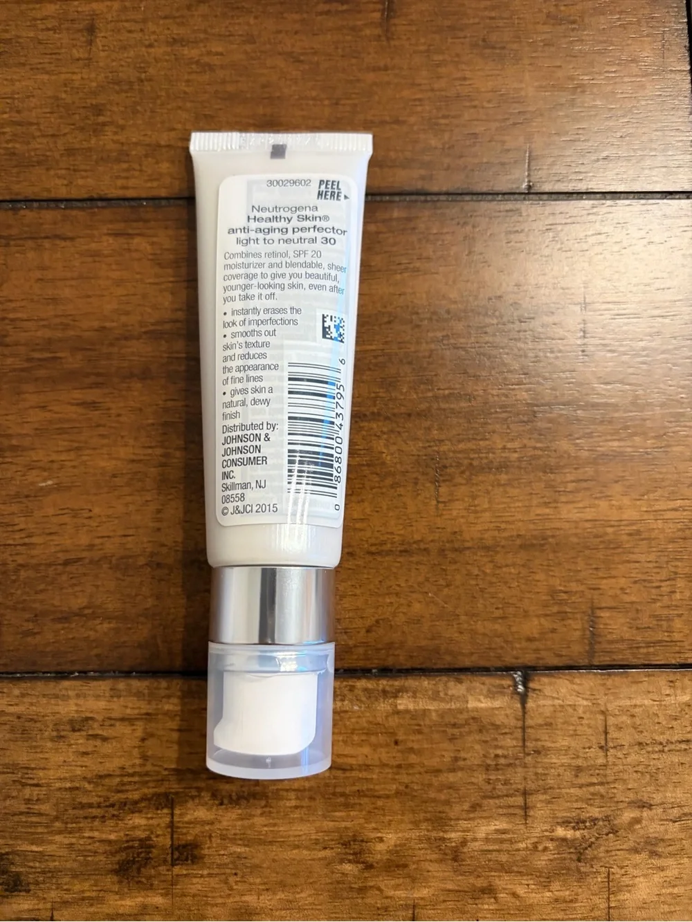 Neutrogena Healthy Skin Anti-Aging Perfector SPF 20, 30 Light To Neutral